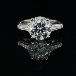 Rod0114-9712500 3.04 ct. Platinim 3 Stone Lab Color G Clarity VS1 3.64CTW