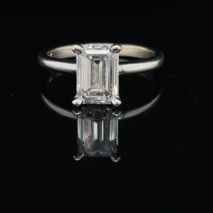 Lab grown Diamond ring