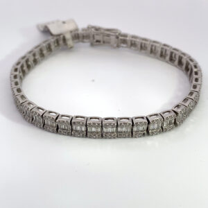 14K WHITE GOLD BRACELET 3.56 CARAT TOTAL WEIGHT