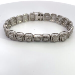 14K WHITE GOLD BRACELET 5.04 CARAT TOTAL WEIGHT