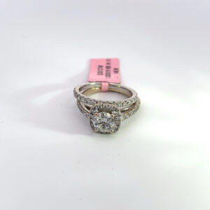 MEMO 2829 14K WHITE GOLD 2.00 CARAT TOTAL WEIGHT 1.00 CARAT CENTER STONE ROUND COLOR H CLARITY I1